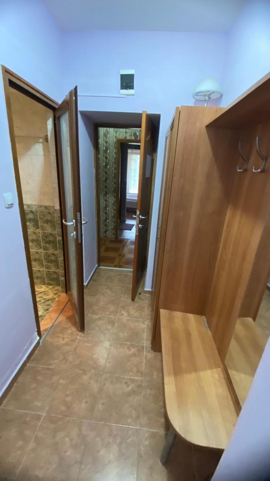 Хотел Галина Палас Srem Екстериор снимка